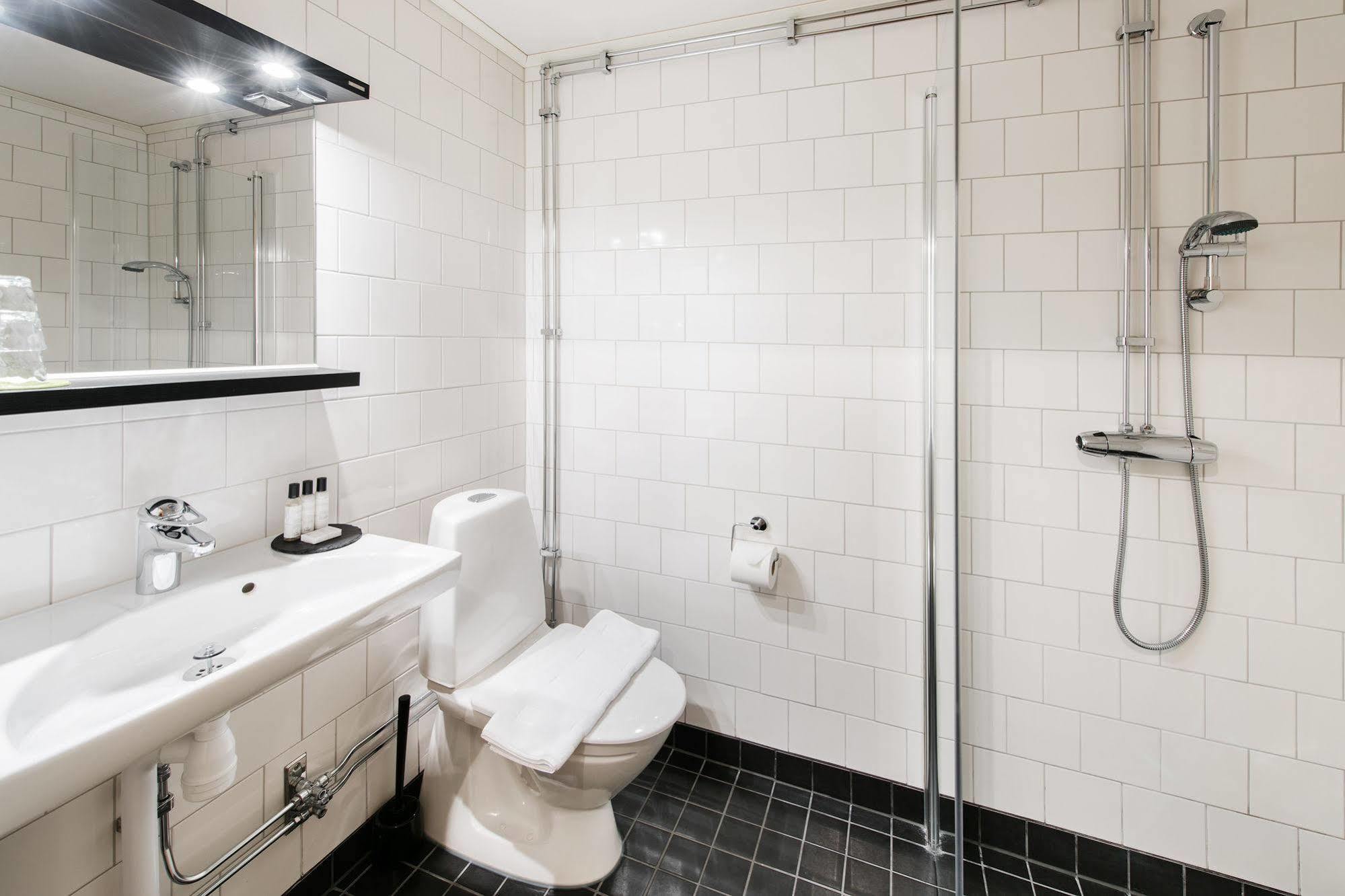 Spis Hotell Naran Lulea Exterior photo